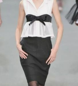 Chanel wool and silk dress